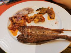 -岷山饭店-芝芝自助餐厅