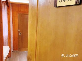 嘻嘻闹闹吵吵，感受不一样的宁静