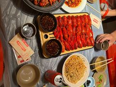 -肥肥虾庄·金牌油焖大虾(东湖欢乐谷店)
