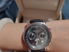 -亨吉利世界名表中心(华润万象城店)