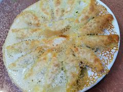 芹菜肉锅烙-胡同老锅烙(南二道街)