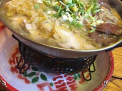 -闯关东东北农家菜(崂山石老人店)