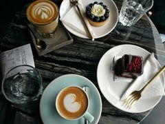 -UNI UNI(环亚凯瑟琳店)