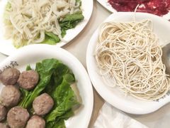 -唔品潮汕自助牛肉火锅(洪文店)