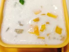 -满记甜品(日月光二店)