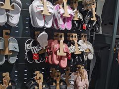 -PUMA品牌自营折扣店(百联奥特莱斯店)
