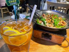 -费大厨辣椒炒肉(万家丽一店)