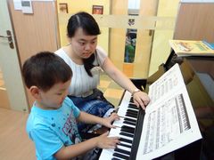 -柏斯音乐艺术中心·钢琴·吉他(上音店)