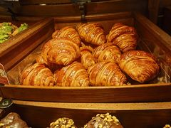 -B&C黄油与面包·THE GARDEN BAKERY概念店(世纪汇店)