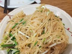 蘑菇土豆丝-香香春饼·非遗技艺(万达店)