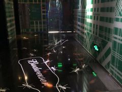 -百威KTV(恒福路店)