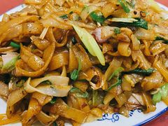 炒河粉-谭老太正宗柳州螺狮粉(家和花园店)