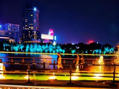 -MONICH牛排融合餐厅(和义大道购物中心店)