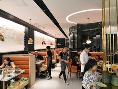 大堂-椰子营·椰子鸡火锅(万象里店)