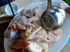 -广味炭炉鸡煲(宝业路分店)