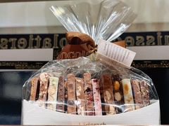 -Laderach 莱德拉(上海环贸iapm店)