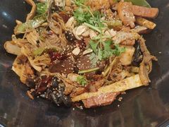 -醉人椒麻辣香锅(上地华联店)