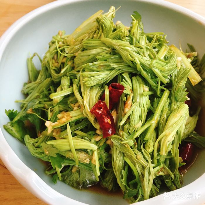 潮粥荟·潮汕砂锅粥(南开大悦城店)炝拌松尖图片