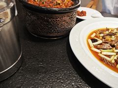 -万重锦·人文川菜馆(骡马市店)