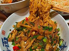 -李犟大爆鳝面·手工蟹黄包(湖滨西湖店)