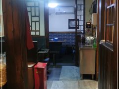 -宽板凳老灶火锅(簋街店)