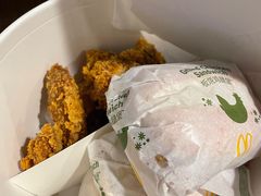-麦当劳(展览馆店)