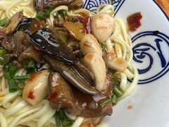 -杨伯英传统杂酱面