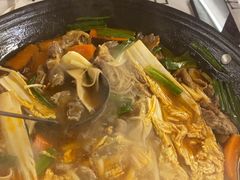 -霄汉牛三鲜湖北砂锅菜(万松园2店)