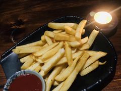 -MARU玛露音乐餐厅(大学路店)