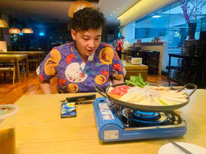 汤连得(118广场店)-"有活动,99元三张票,全家一起过个周末,.