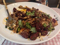 -拿渡·水煮鱼麻辣香锅(王府井奥莱·香江小镇店)