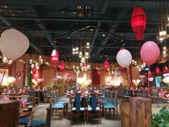 大堂-老滇山寨•云南特色菜•地方菜•民族风情歌舞表演(金碧店)