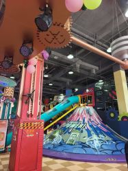 -欧酷世界动力星球(王府井奥莱UP TOWN店)