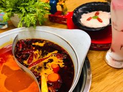 鸳鸯锅-青瓷火锅料理(西单大悦城店)