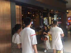 等位区-大口九(东方广场店)