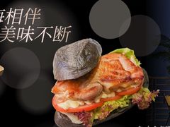 -卡普里披萨·牛扒·下午茶