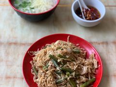 豆角焖饼-春海饭店