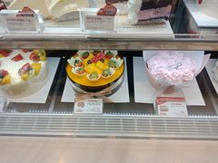 -85度C(生甜甜圈研究工坊·上海平凉店)