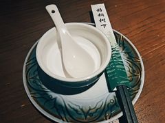 -梧桐树下(云锦世家店)