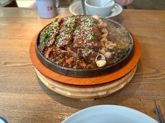 -蜜桃餐厅·伴山(湖滨商业街店)