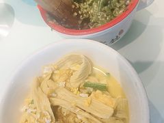 -老萍巷莲花血鸭·萍乡地标江西菜(步行街店)