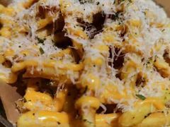 巴马臣薯条-HELLO 27 意面·沙拉·帕尼尼