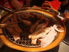 -山焱·炭火自助烤肉(周浦万达店)