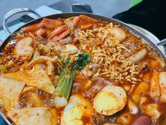芝士肥牛年糕火锅-Meet Sun韩式大排档(五一广场7MALL店)