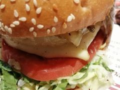 -The Habit Burger Grill 哈比特汉堡(复兴soho店)