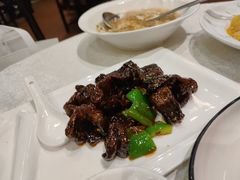 生爆鳝背-梅龙镇酒家(南京西路总店)
