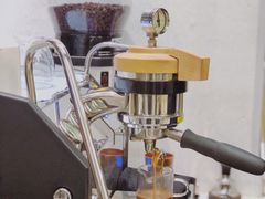 -red donkey coffee