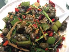 -梁家大院•农家菜(昆山会展中心店)