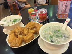 -味先肠粉(珠光路店)