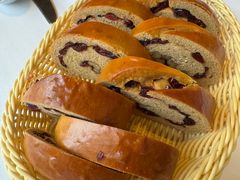 -马克西姆俄罗斯餐厅(通亚街店)